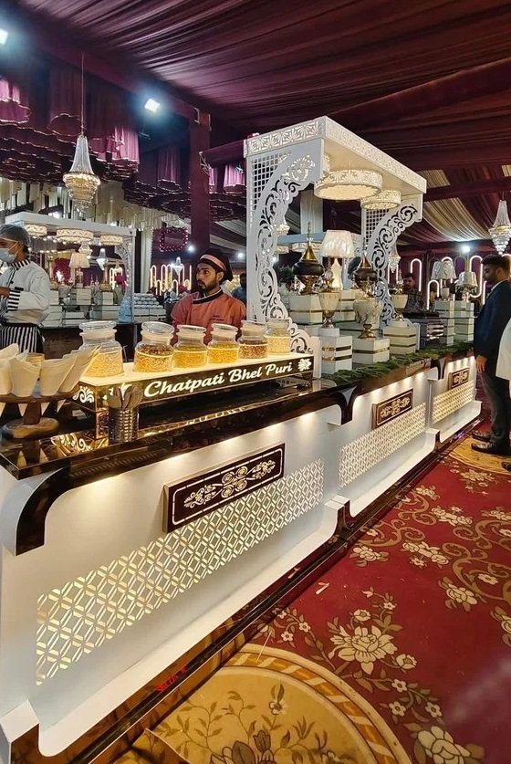 Chat Catering Counter